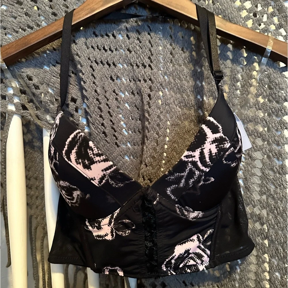 NWT Fredericks of Hollywood Bralette S